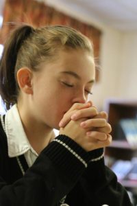 rockbridge_pray-girl